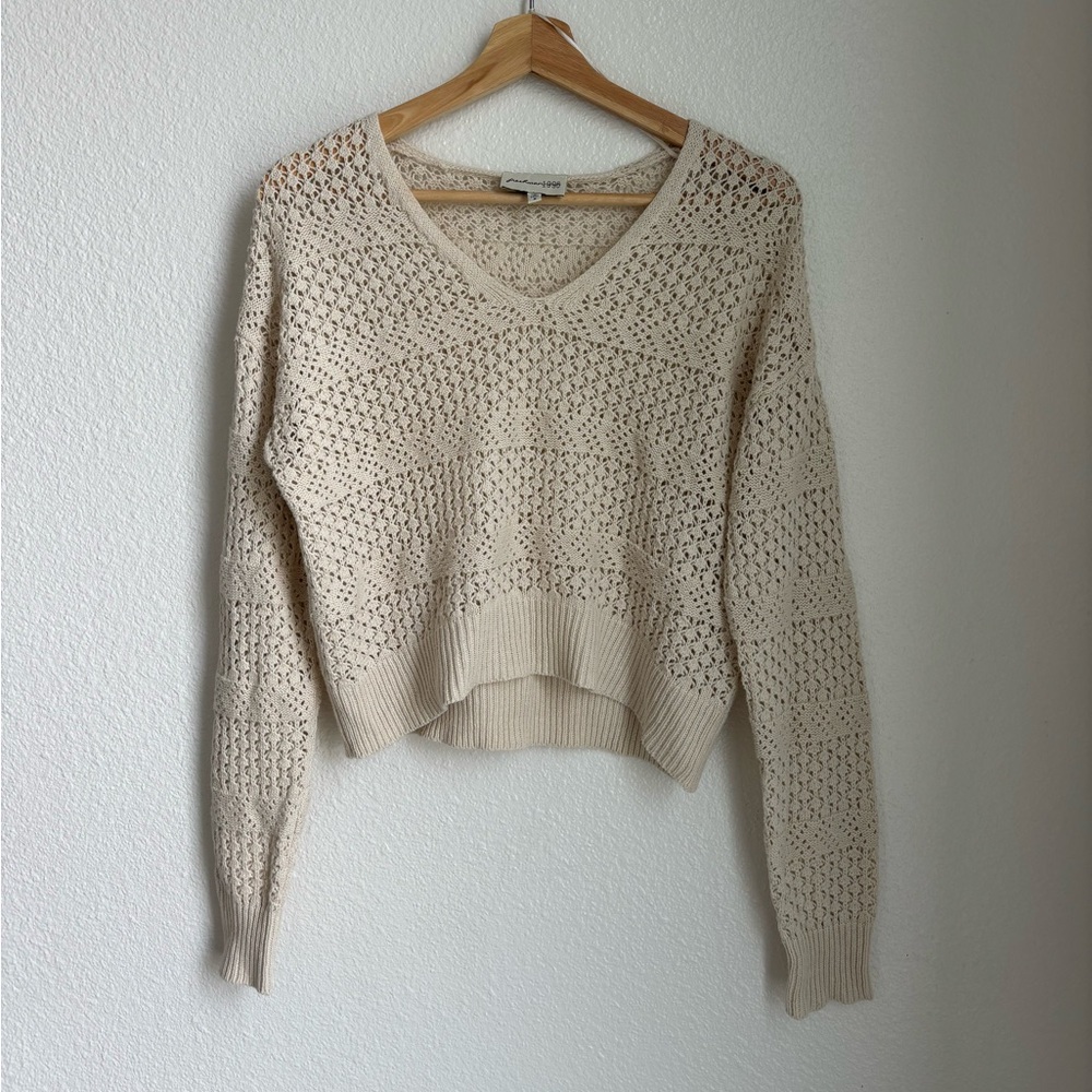 FRESHMAN 1996 crochet knit V neck sweater size Medium off white cream